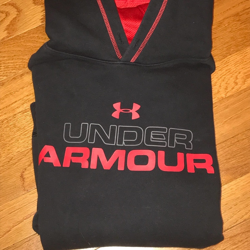 Boys Under Armour Sweatshirt
